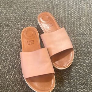 Fitflop Leather Slide 8- worn once